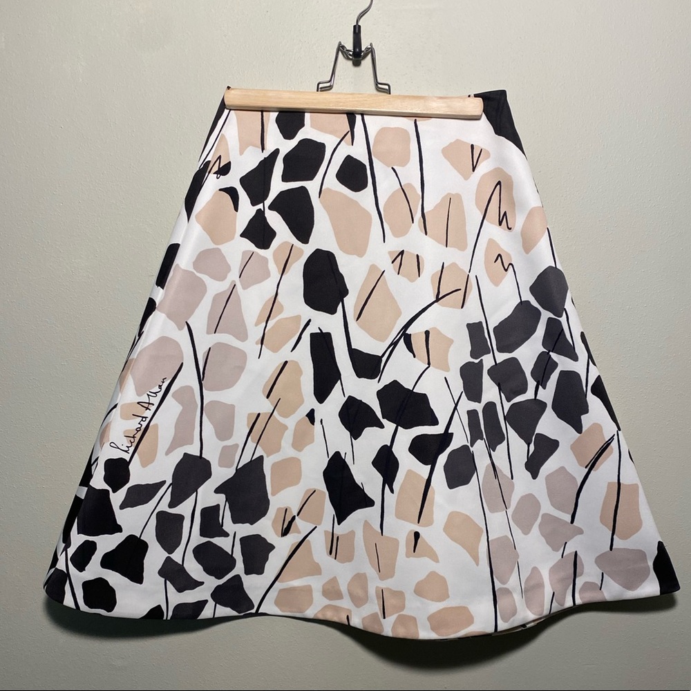 🎉 SALE 3/$30🎉 H&M skirt